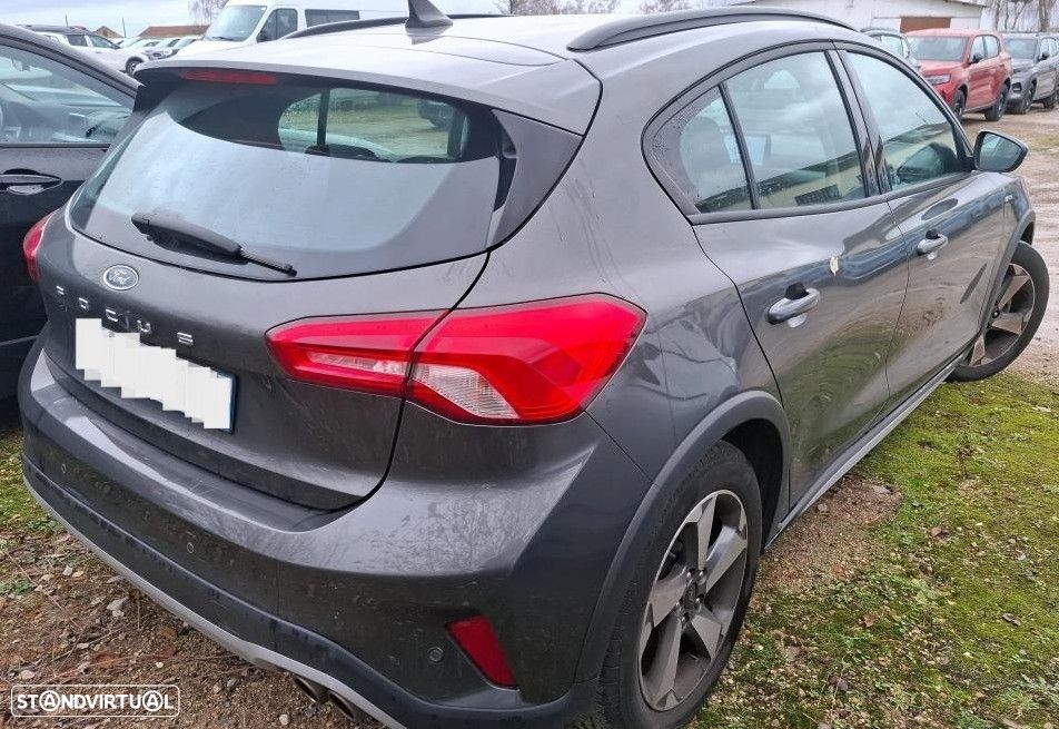 Ford Focus 1.0 EcoBoost MHEV ST-Line Aut. - 2