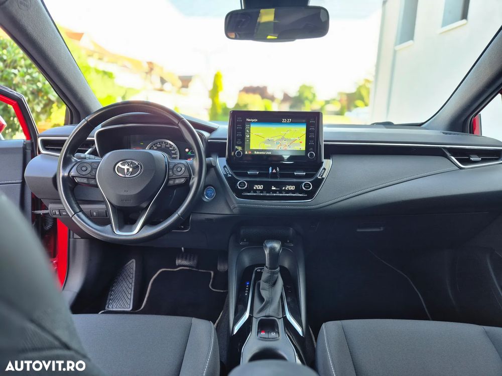 Toyota Corolla 1.8 Business Edition - 13