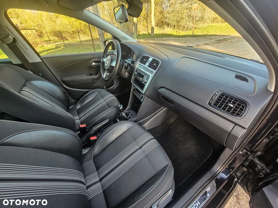 Volkswagen Polo 1.2 TSI Blue Motion Technology MATCH - 24