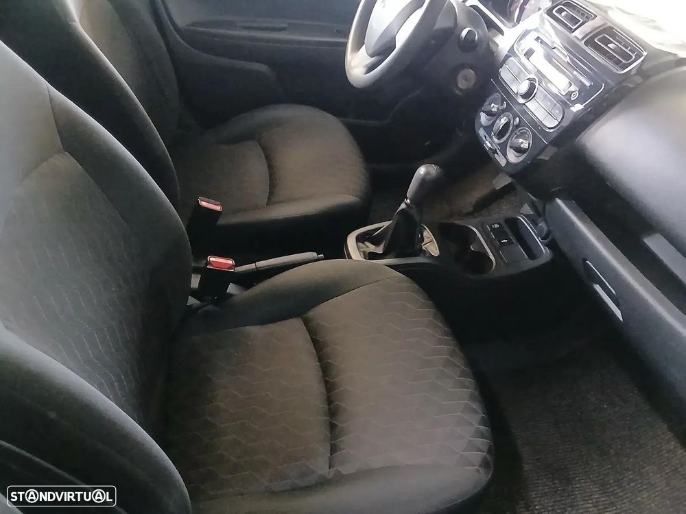Mitsubishi Space Star 1.0 - 13
