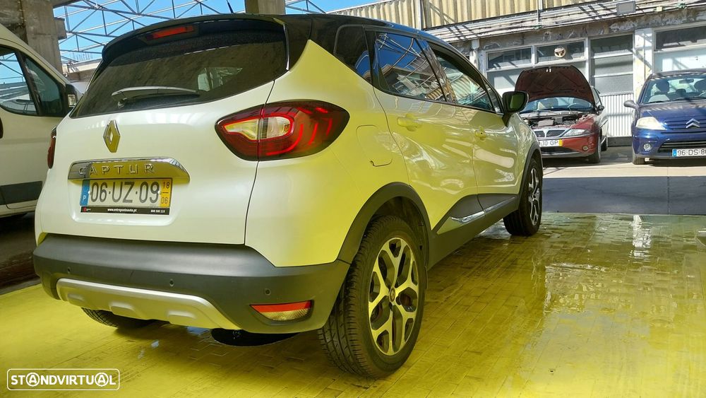 Renault Captur 1.2 TCe Exclusive - 21