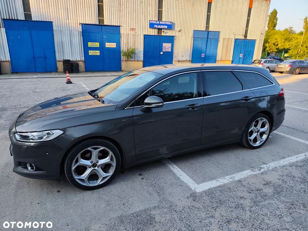 Ford Mondeo 2.0 TDCi Titanium PowerShift - 11