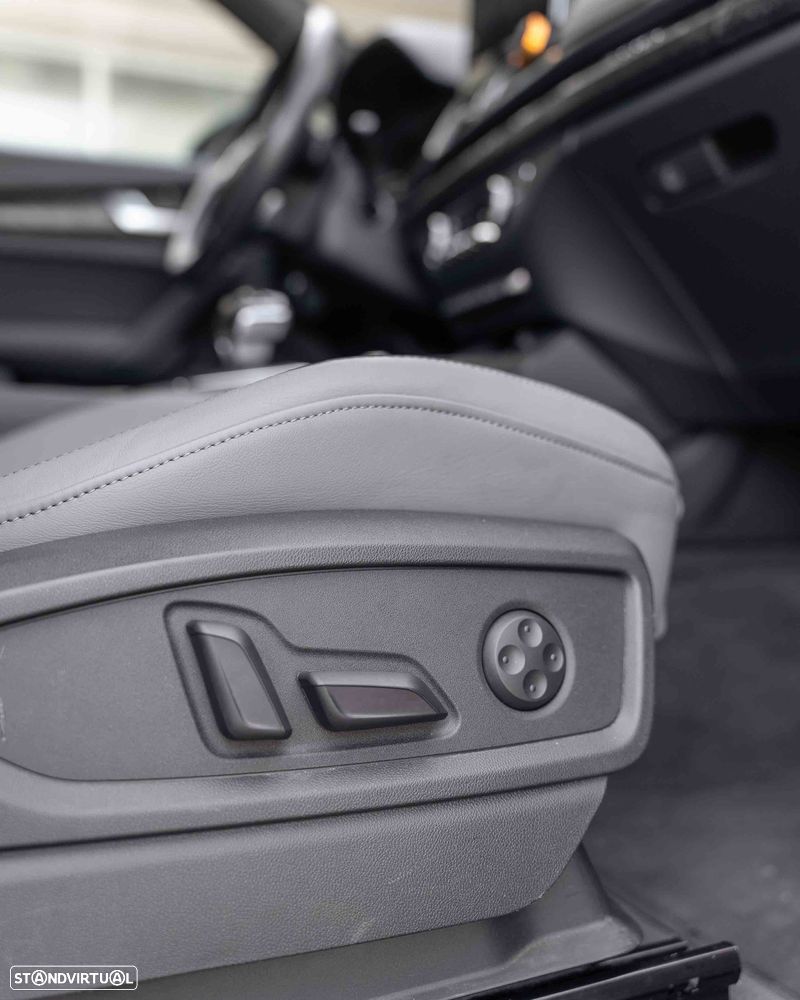 Audi Q5 50 TFSIe quattro S tronic S line - 39