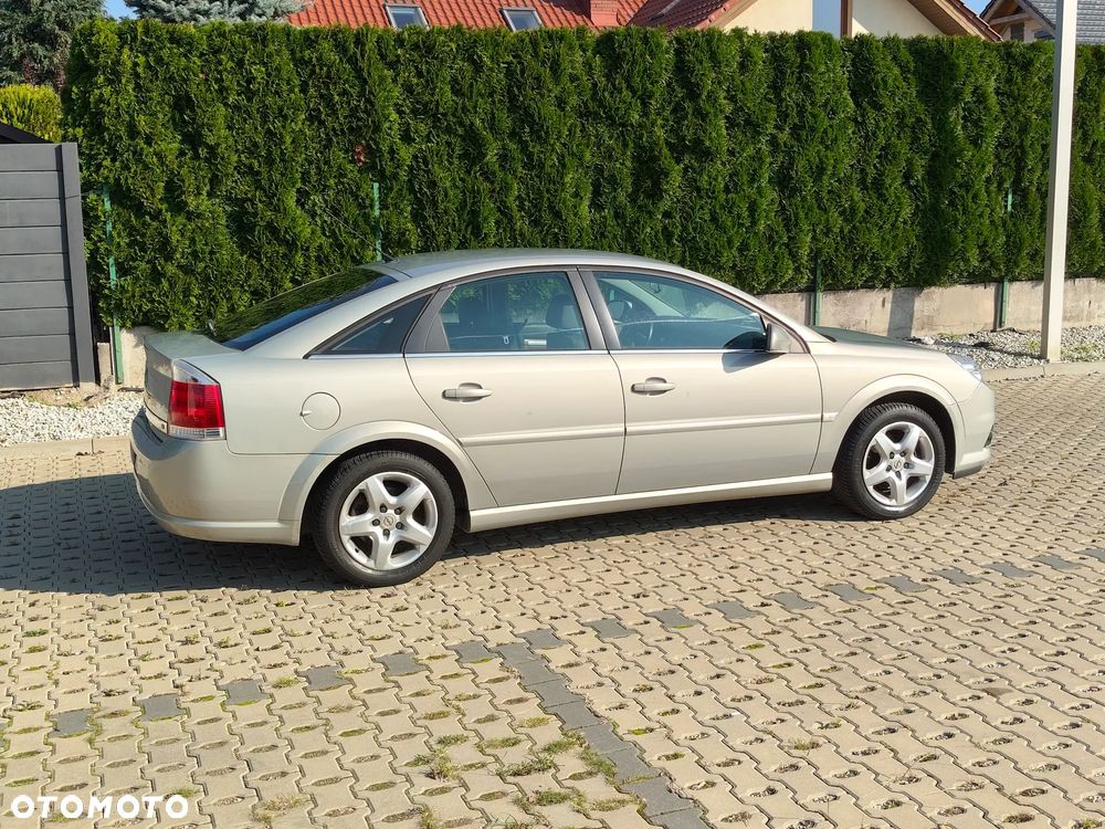 Opel Vectra 1.8 Cosmo EasyTronic - 27