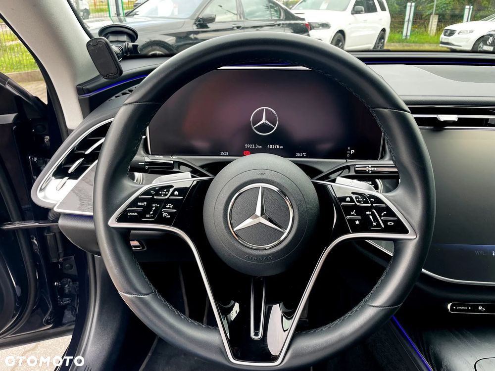 Mercedes-Benz Klasa E 200 d mHEV Avantgarde 9G-Tronic - 4