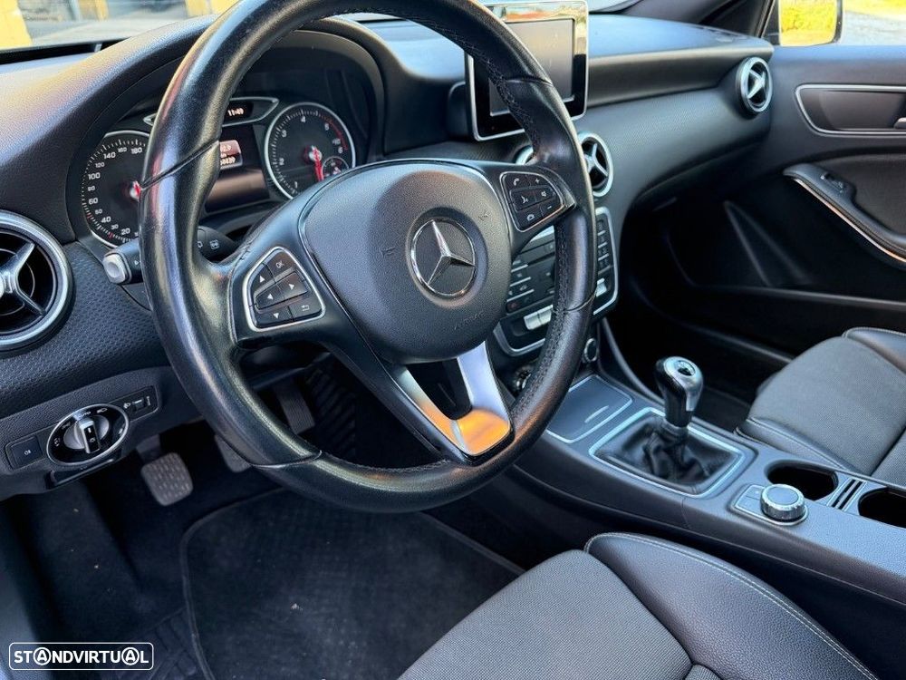 Mercedes-Benz A 180 CDi BE Edition Urban - 17