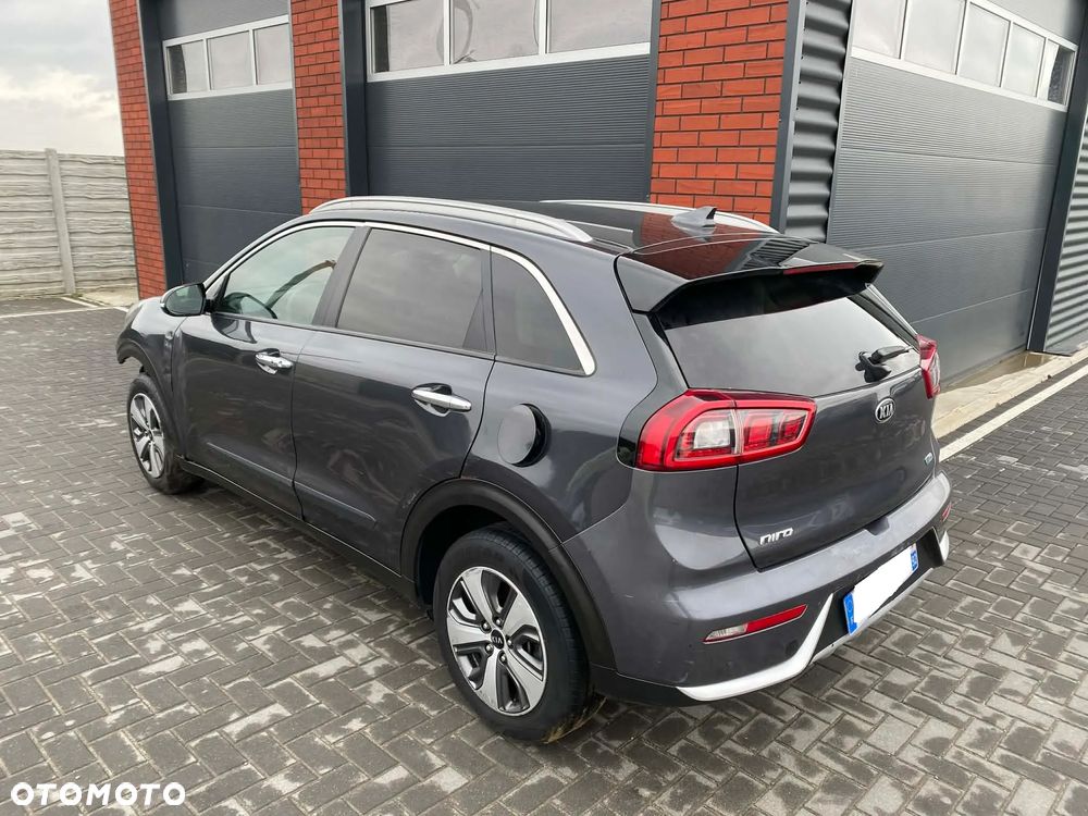 Kia Niro 1.6 GDI Hybrid L - 35