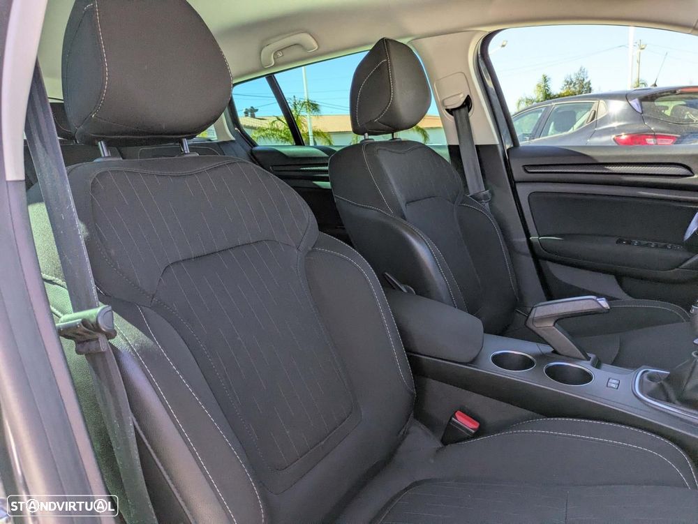 Renault Mégane Sport Tourer 1.5 Blue dCi Limited - 8