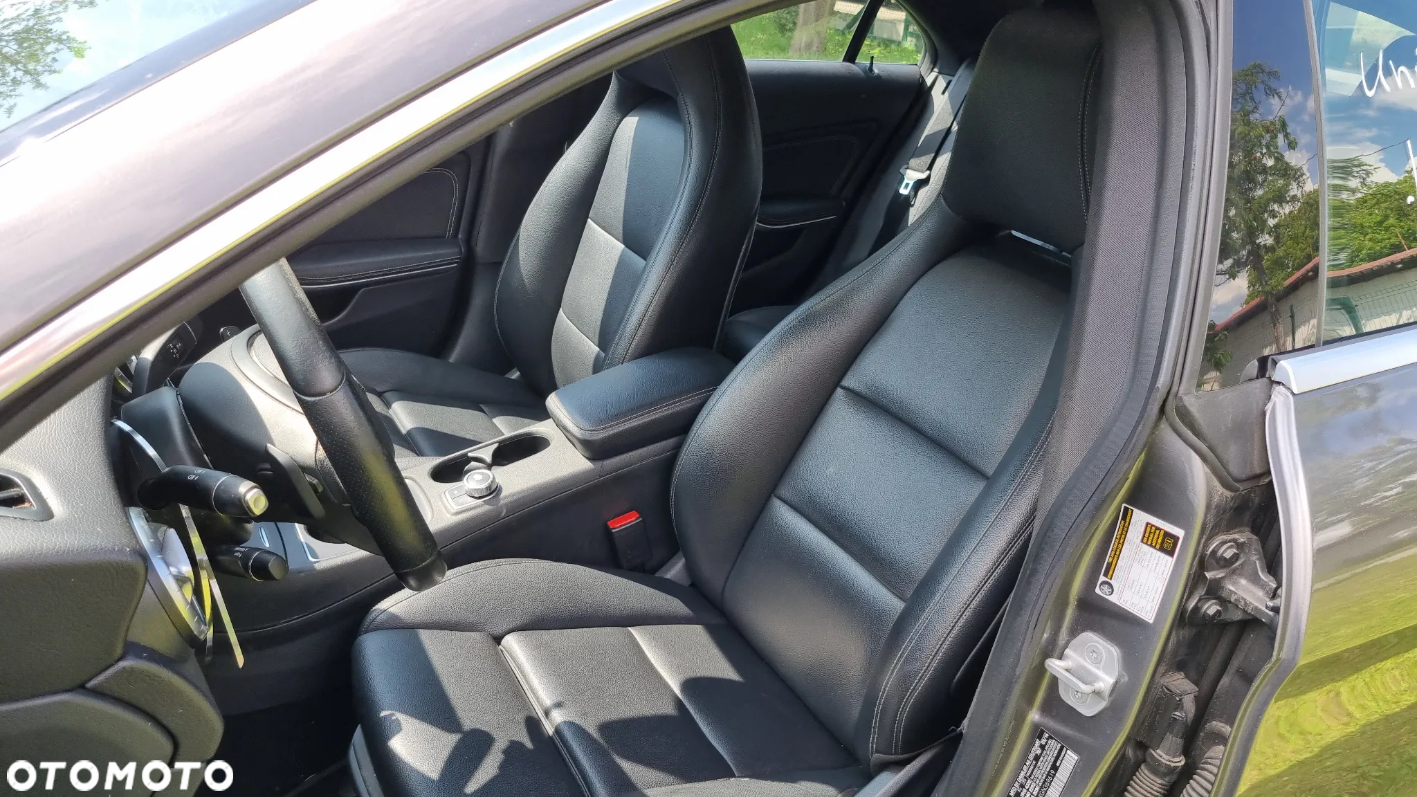 Mercedes-Benz CLA - 22