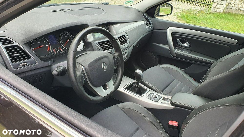 Renault Laguna - 11