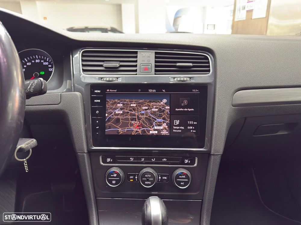 VW e-Golf AC/DC - 23