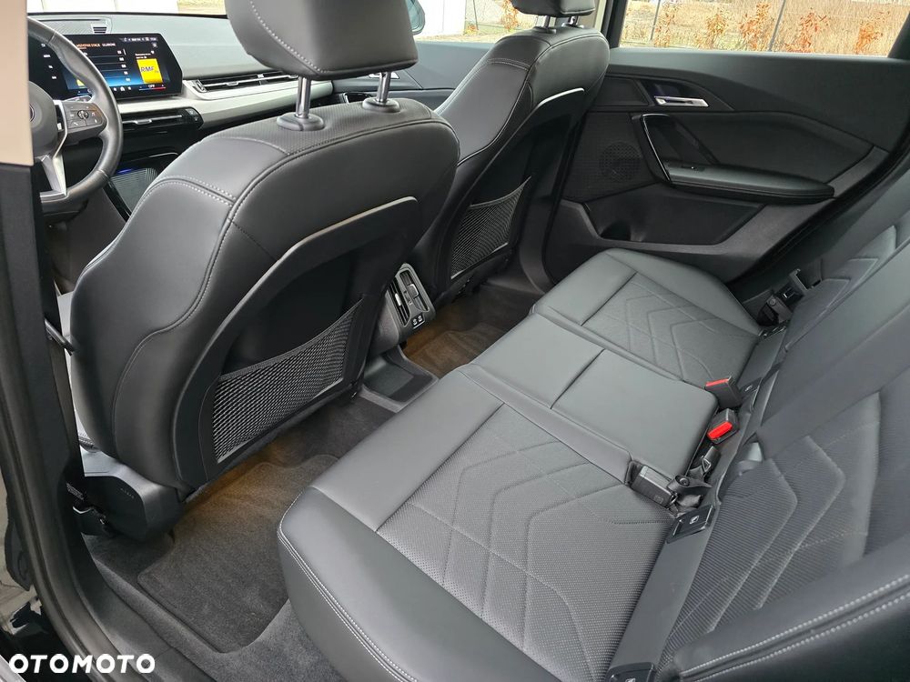 BMW X1 sDrive18d - 10