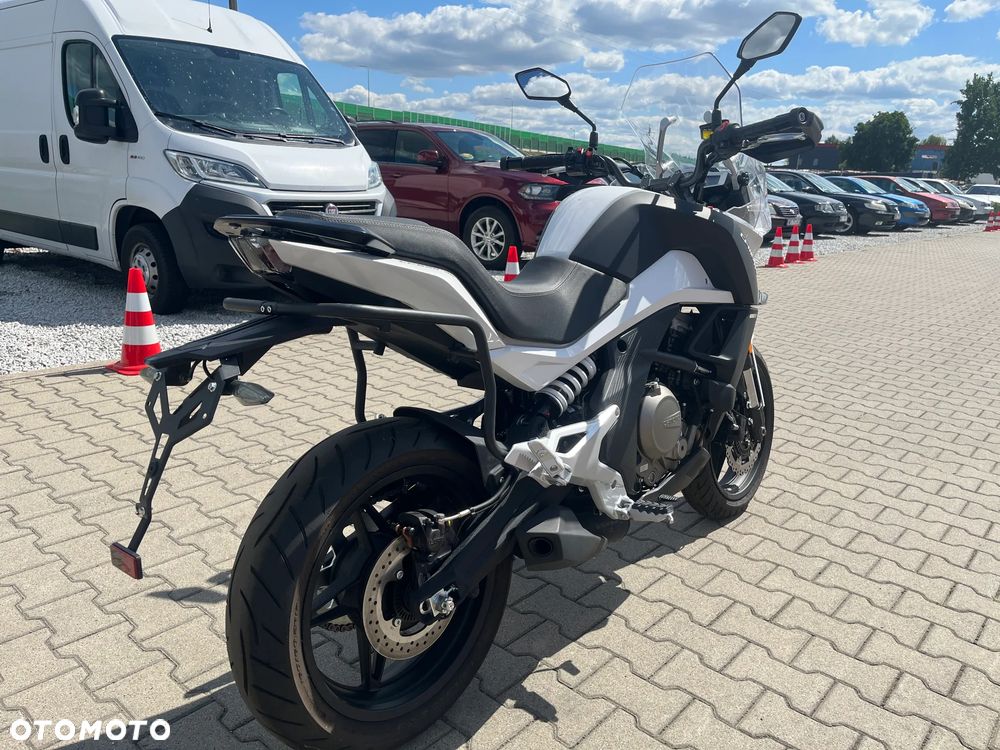 CFMoto 650 MT - 6