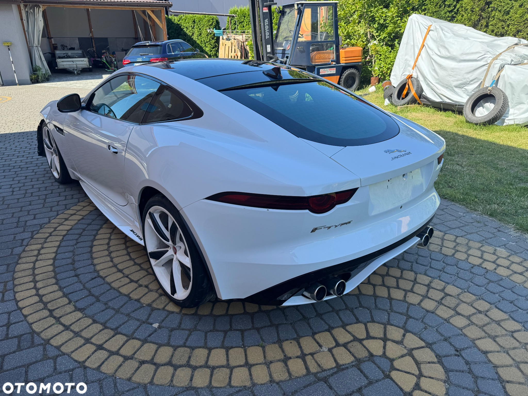 Jaguar F-Type 5.0 V8 S/C AWD R - 12
