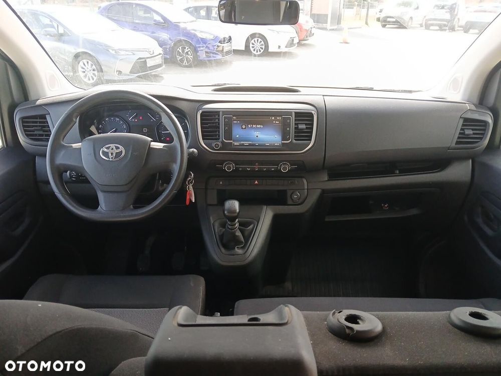Toyota PROACE - 12