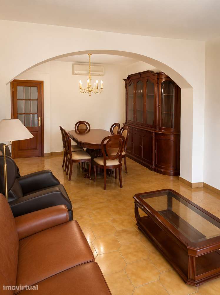 Moradia T2 com Terraço de 40m² | Junto à Circunvalação – Areosa - Grande imagem: 4/14