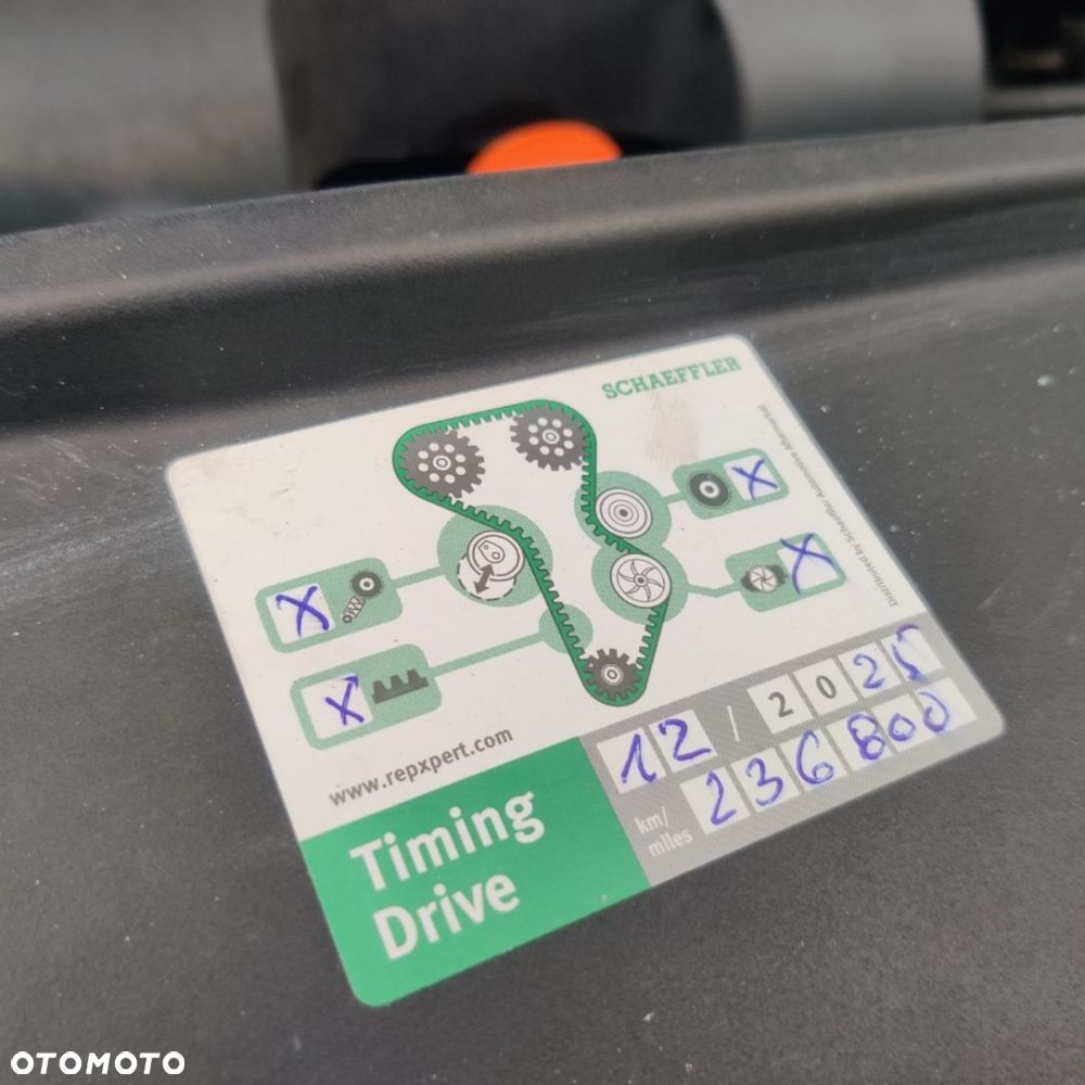 Volkswagen Passat - 23