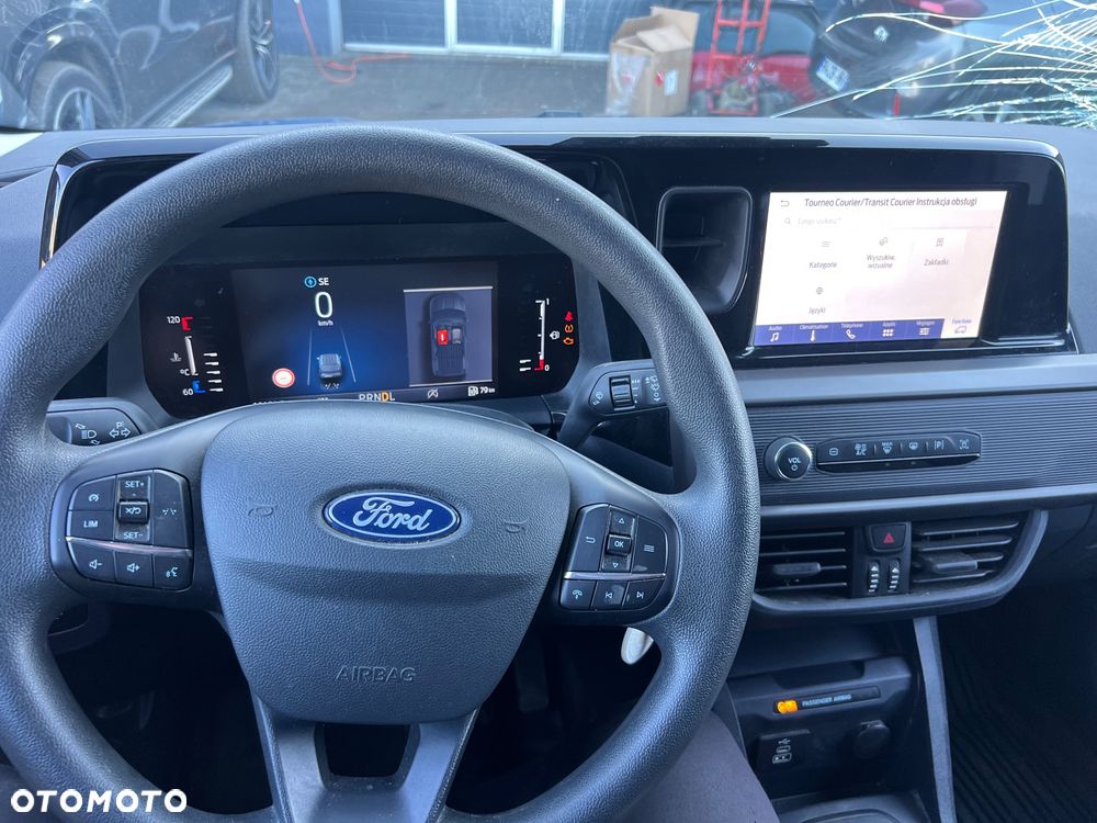 Ford Transit courier automat - 21