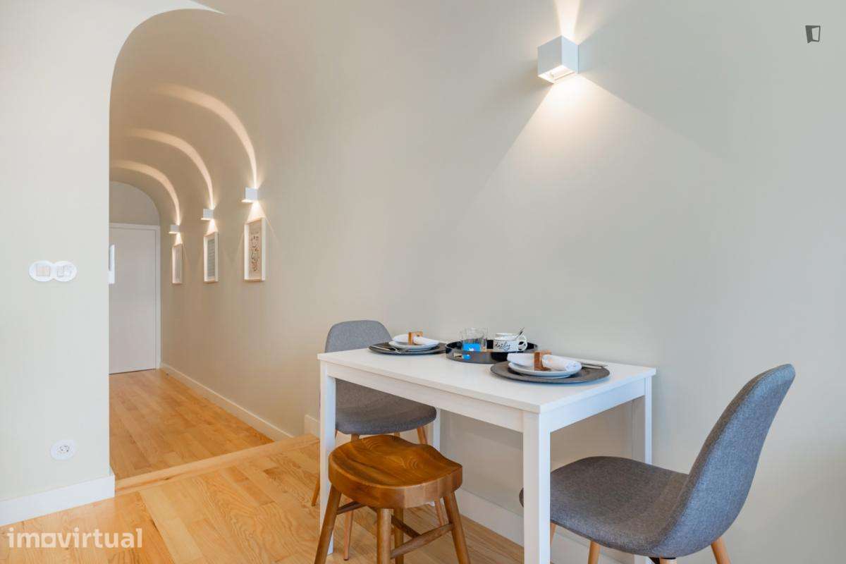 Apartamento com 1 quartos - localizado em Massarelos Porto - Grande imagem: 3/45