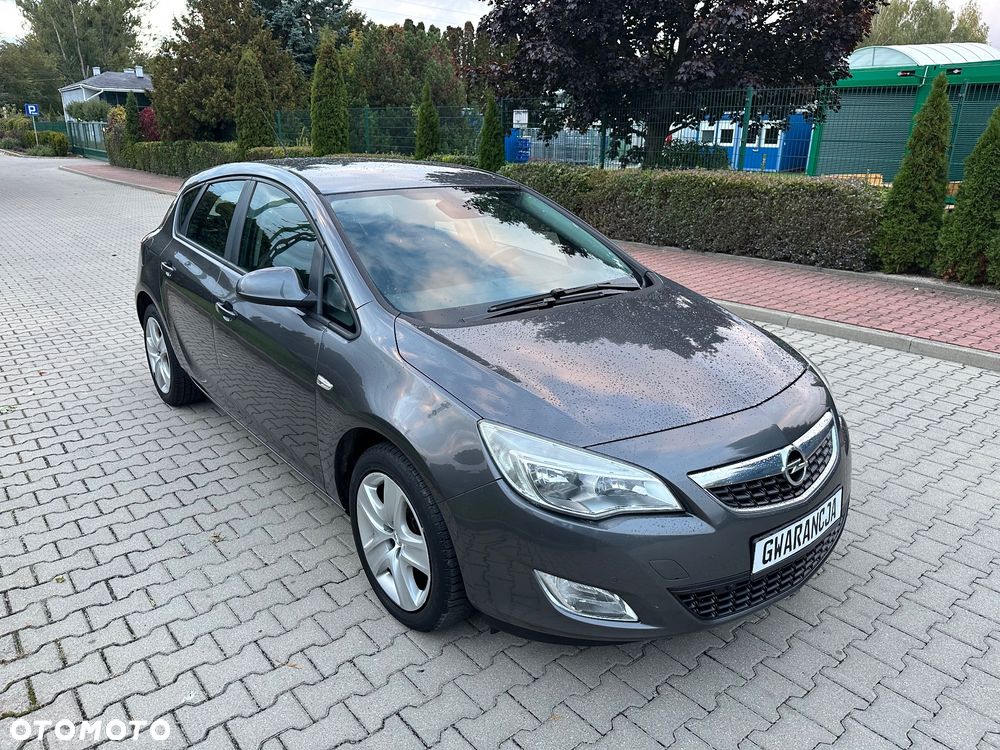 Opel Astra 1.4 - 10