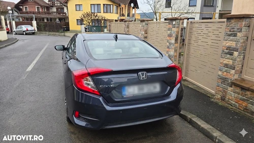 Honda Civic 1.5 VTEC Turbo Executive - 3