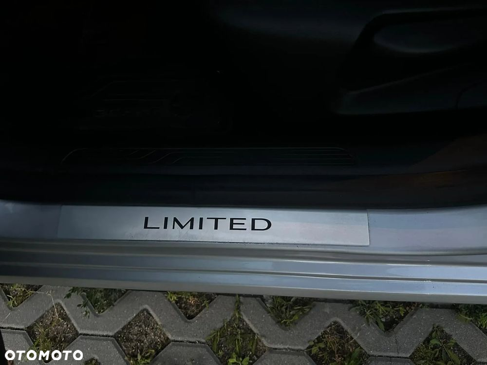 Renault Megane 1.5 Blue dCi Limited - 6