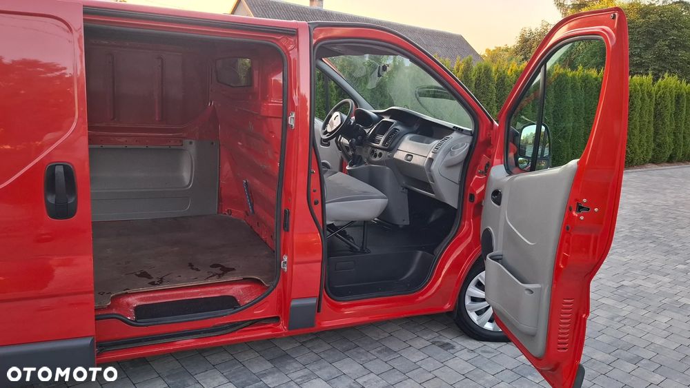 Opel VIVARO - 17