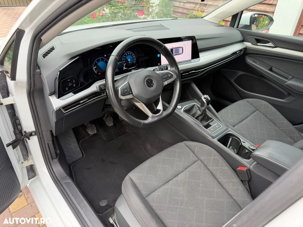 Volkswagen Golf - 19