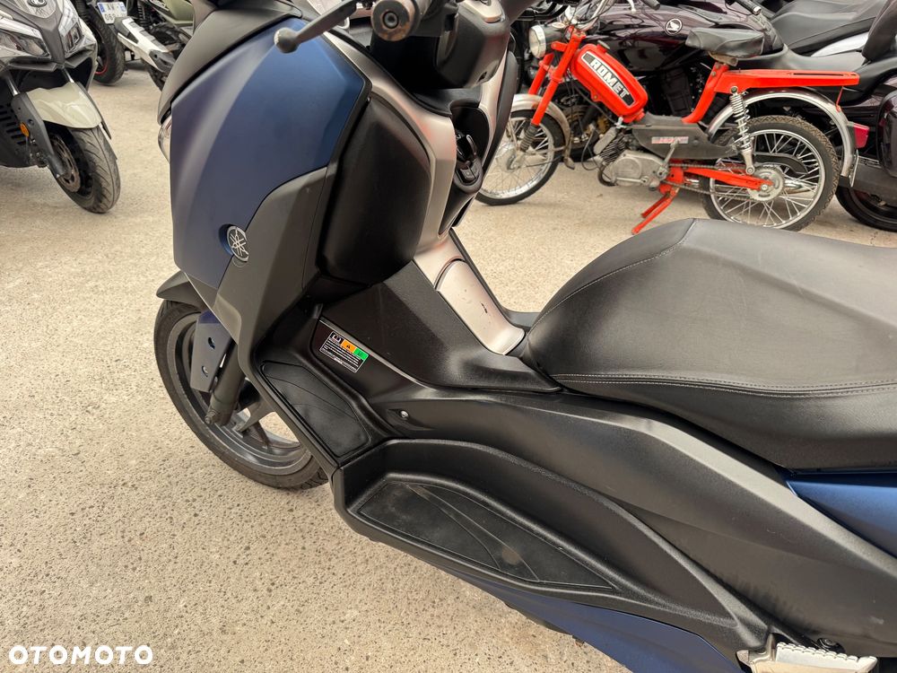 Yamaha X-max - 21