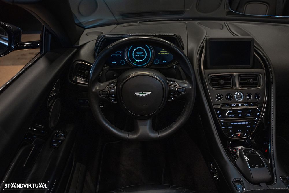 Aston Martin DB11 Volante V8 Auto - 16