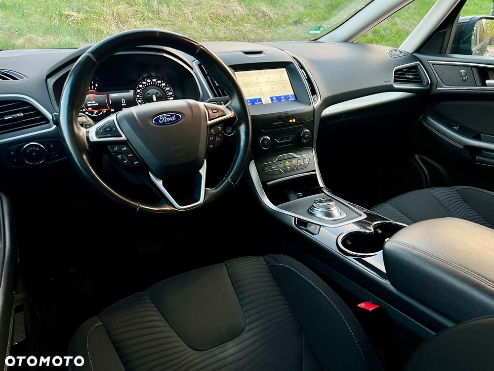 Ford S-Max 2.0 EcoBlue Titanium - 12