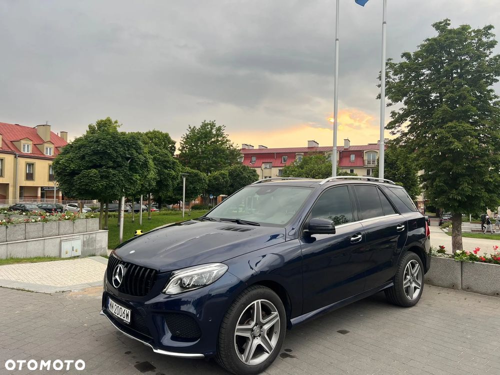 Mercedes-Benz GLE 350 d 4-Matic - 1