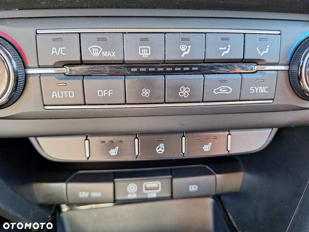 Kia Ceed 1.4 T-GDI M DCT - 18