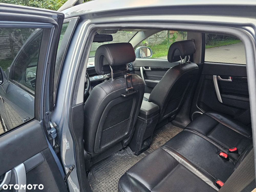 Chevrolet Captiva 2.2 D LT+ - 14