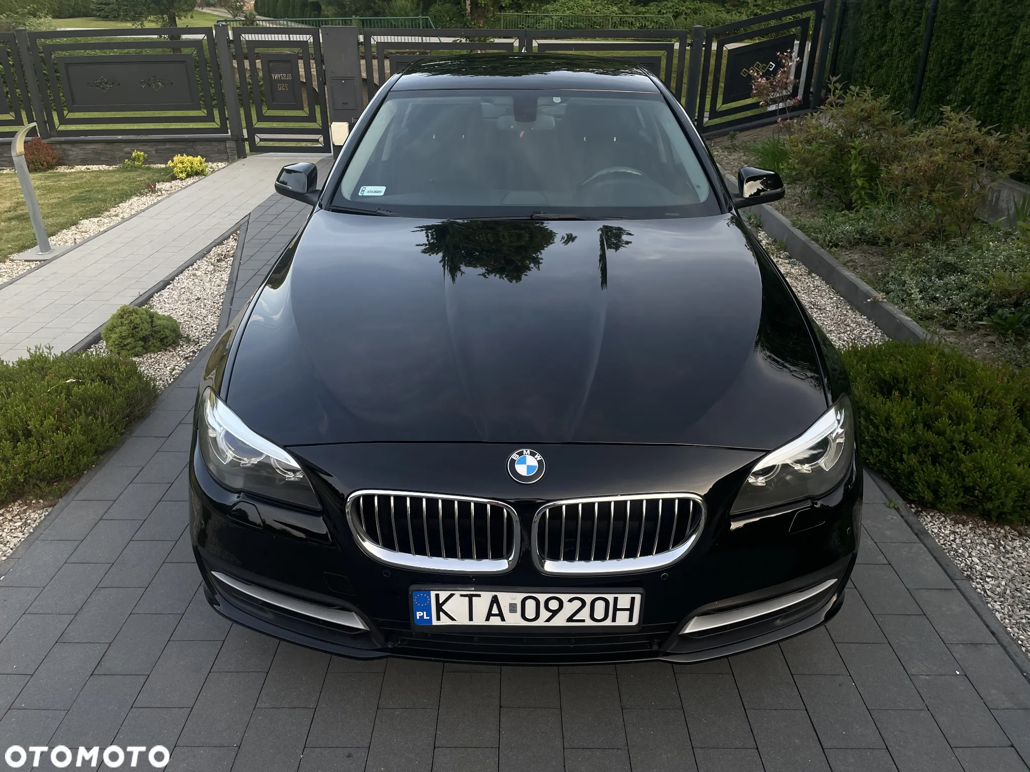 BMW Seria 5 520d - 4
