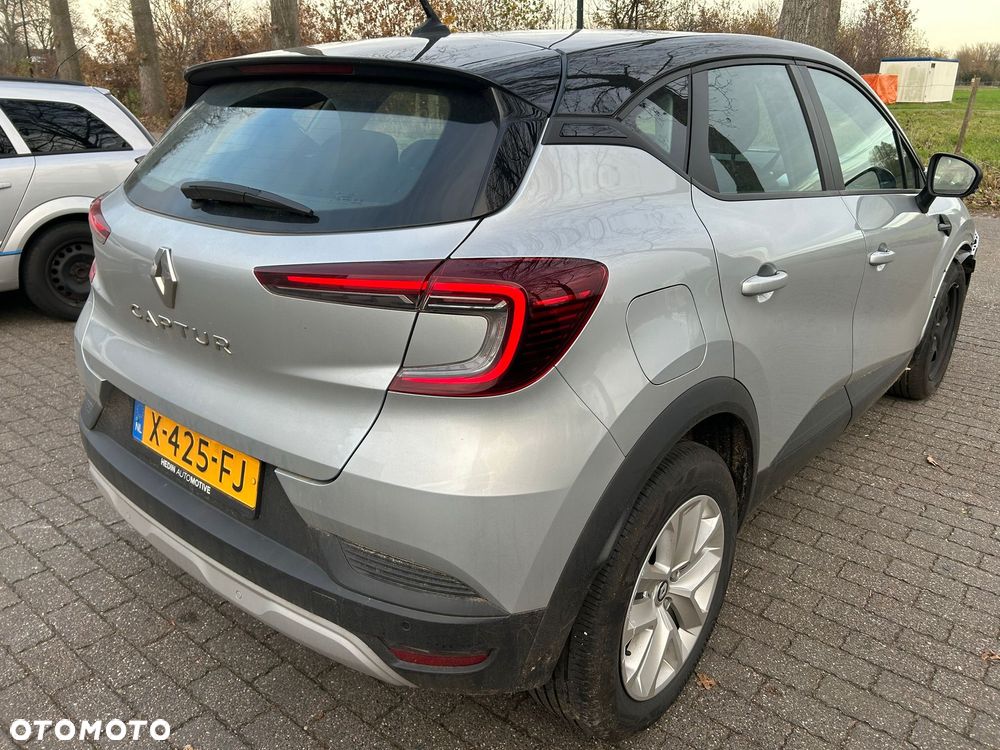 Renault Captur TCe 90 EVOLUTION - 4