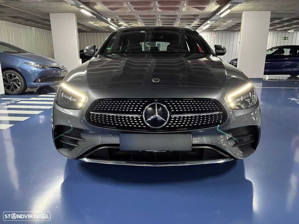 Mercedes-Benz E 300 9G-TRONIC AMG Line - 2
