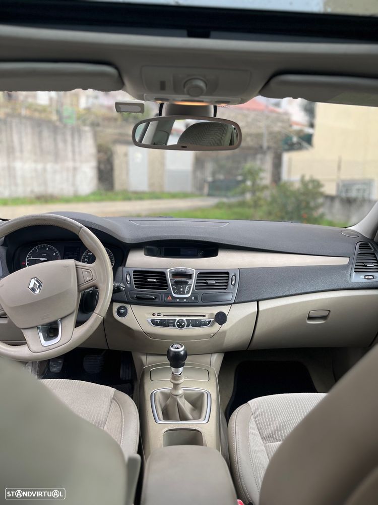 Renault Laguna Break 1.5 dCi Confort - 5