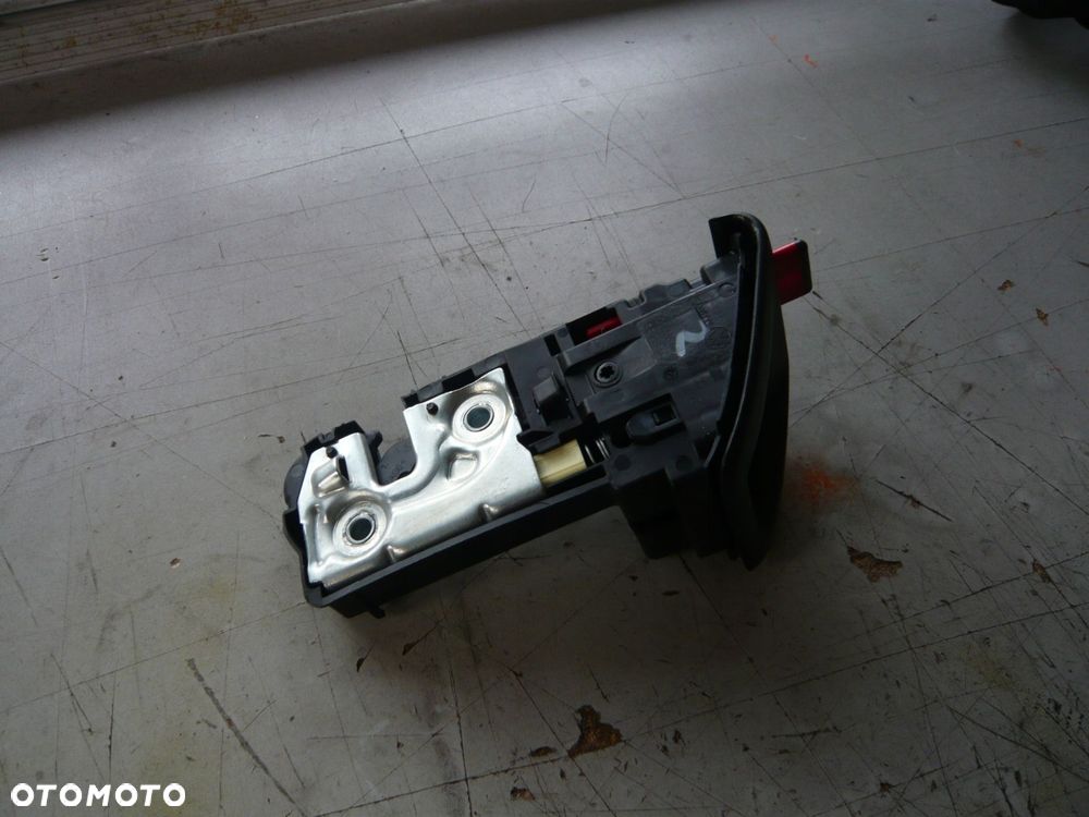 zamek kanapy prawy 5q0885682e audi a3 8v - 1