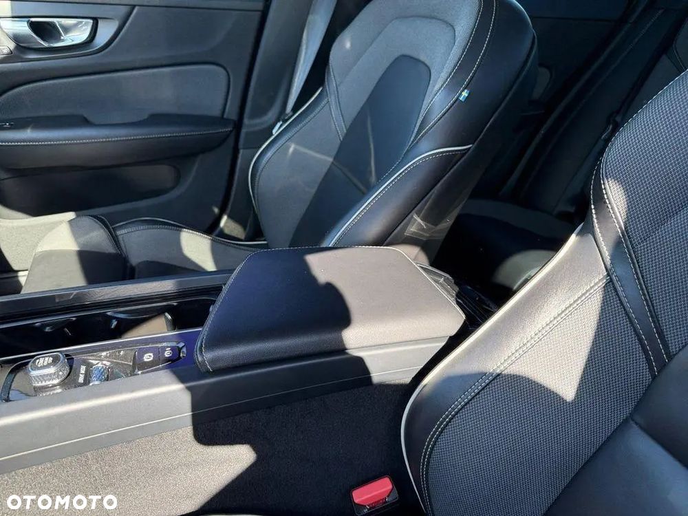 Volvo S60 - 12
