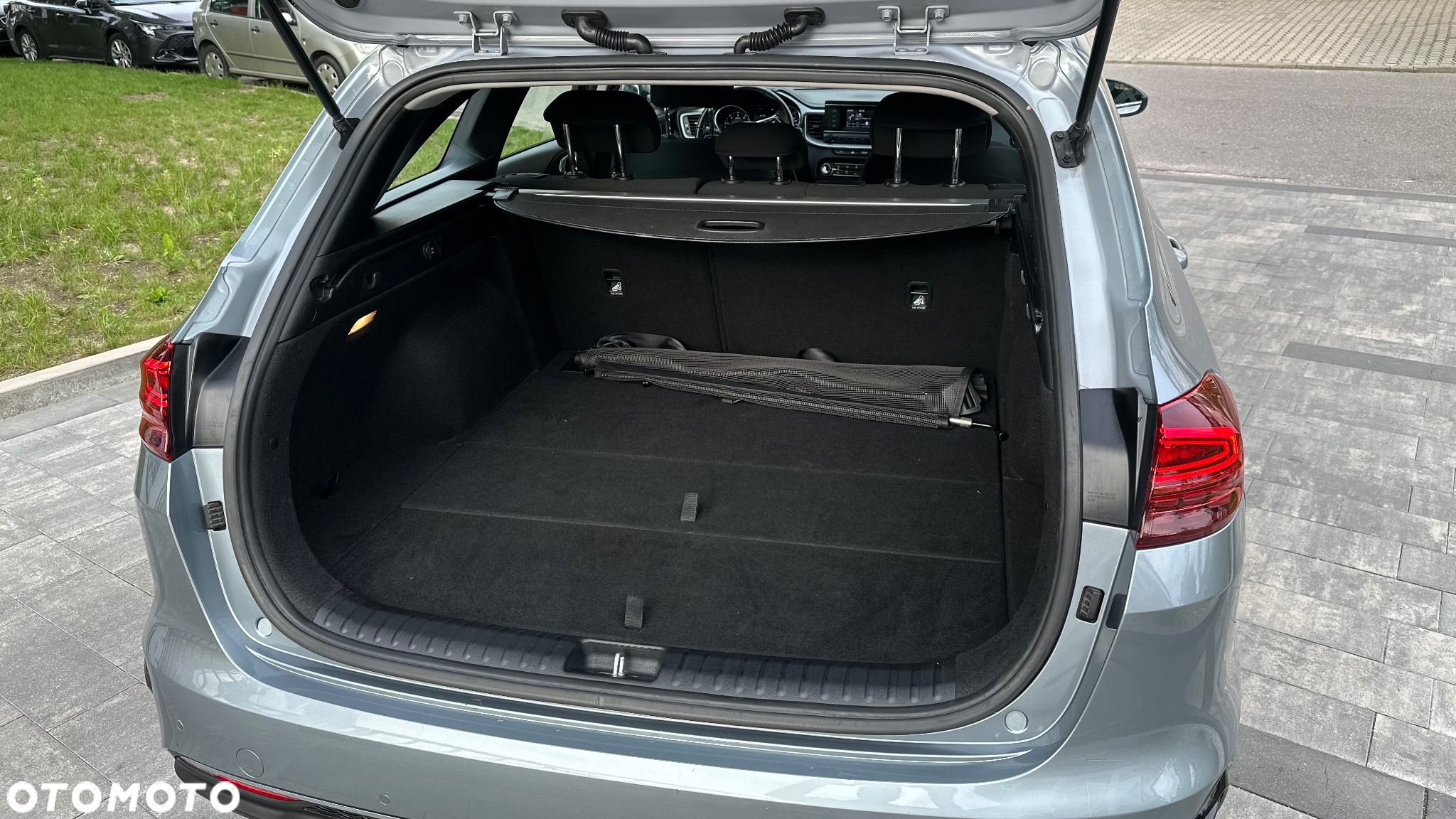 Kia Ceed 1.6 CRDi SCR M - 12