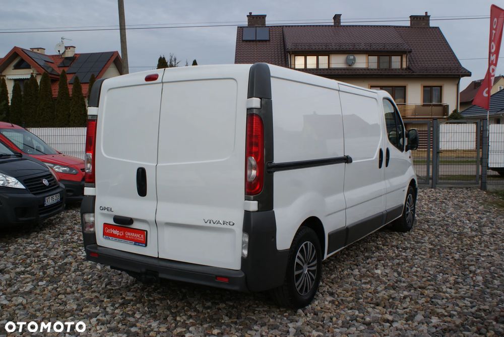 Opel Vivaro - 4