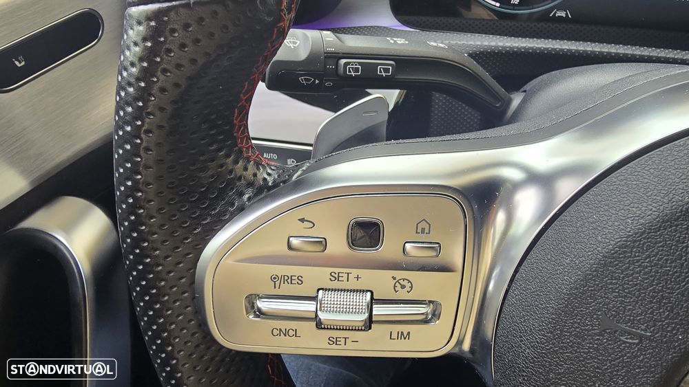 Mercedes-Benz CLA 220 d Shooting Brake AMG Line Aut. - 39