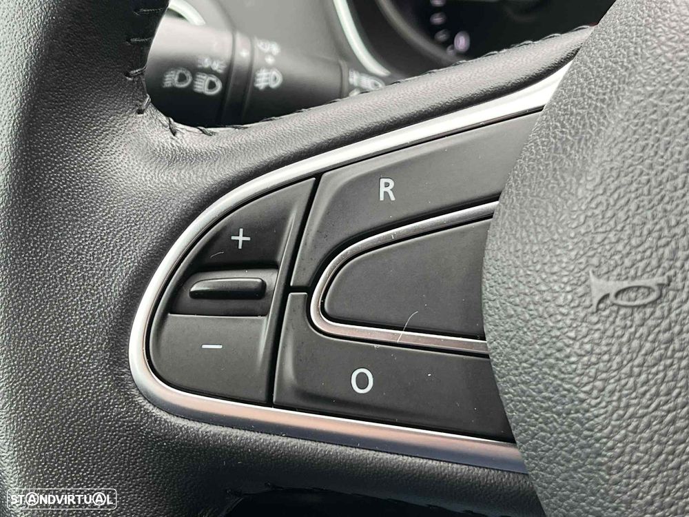 Renault Mégane 1.5 dCi Zen - 16