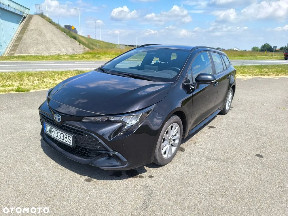Toyota Corolla - 1