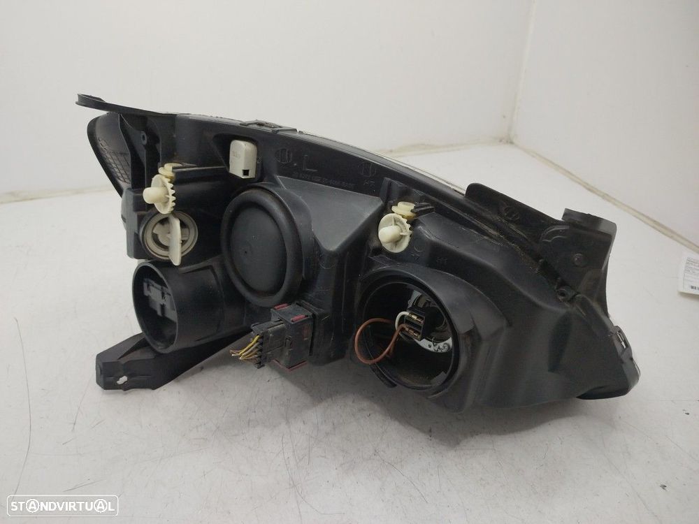Farol/ Otica Dianteiro Esq Opel Corsa C - 4