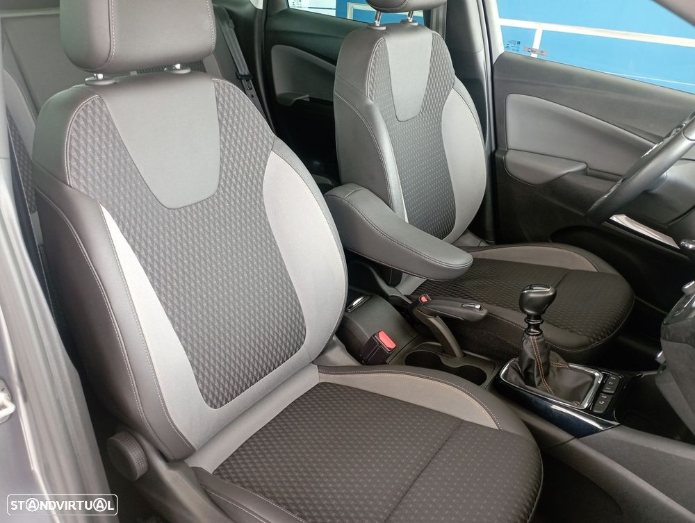 Opel Crossland X 1.6 CDTi Innovation - 25