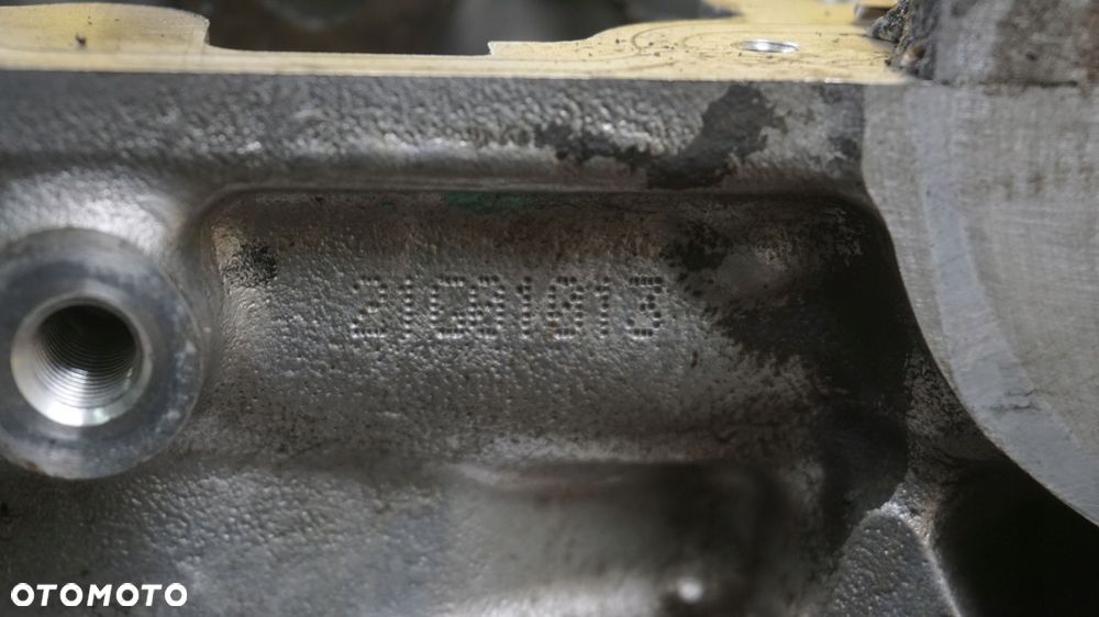 AVENSIS T27 AURIS COROLLA 2.0 D4D 11r 1AD-FTV glowica kompletna - 6