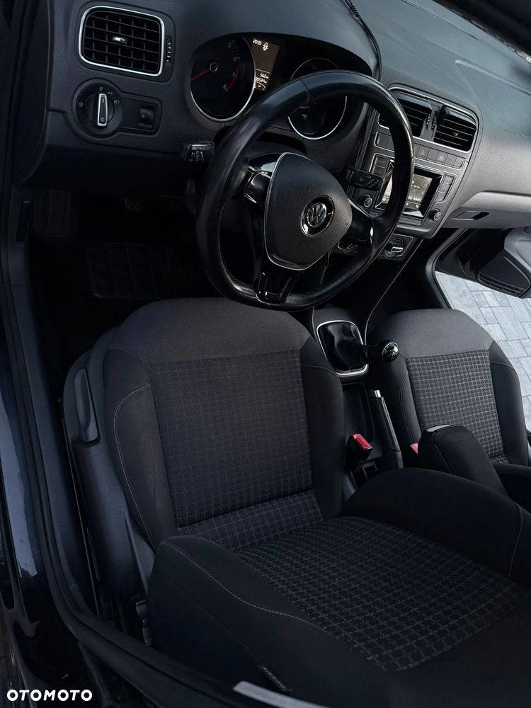 Volkswagen Polo - 6