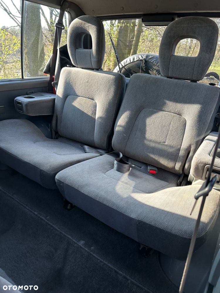 Mitsubishi Pajero - 9